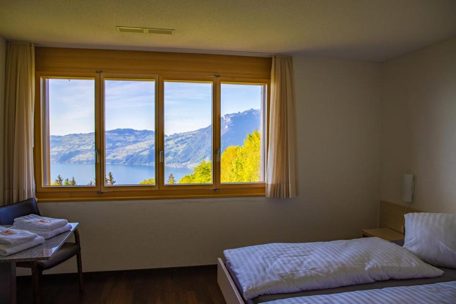 Auszeit-Hotel Z Aeschiried Aeschi Bei Spiez Bilik gambar