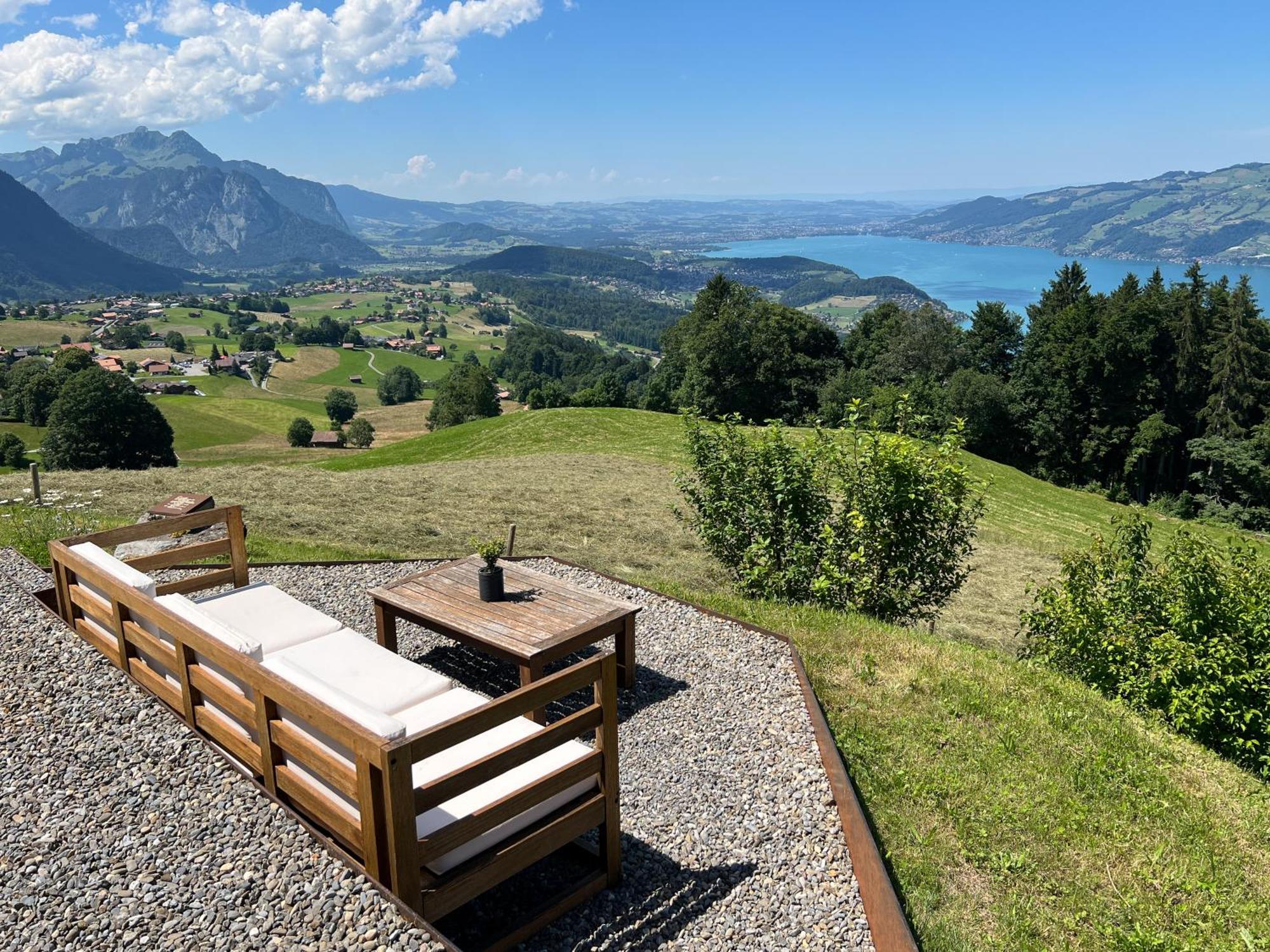 Auszeit-Hotel Z Aeschiried Aeschi Bei Spiez Luaran gambar