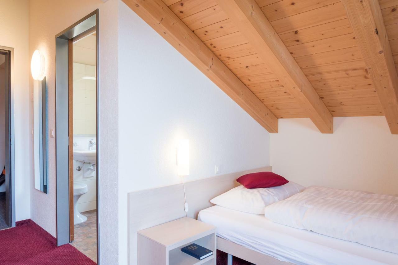 Auszeit-Hotel Z Aeschiried Aeschi Bei Spiez Bilik gambar